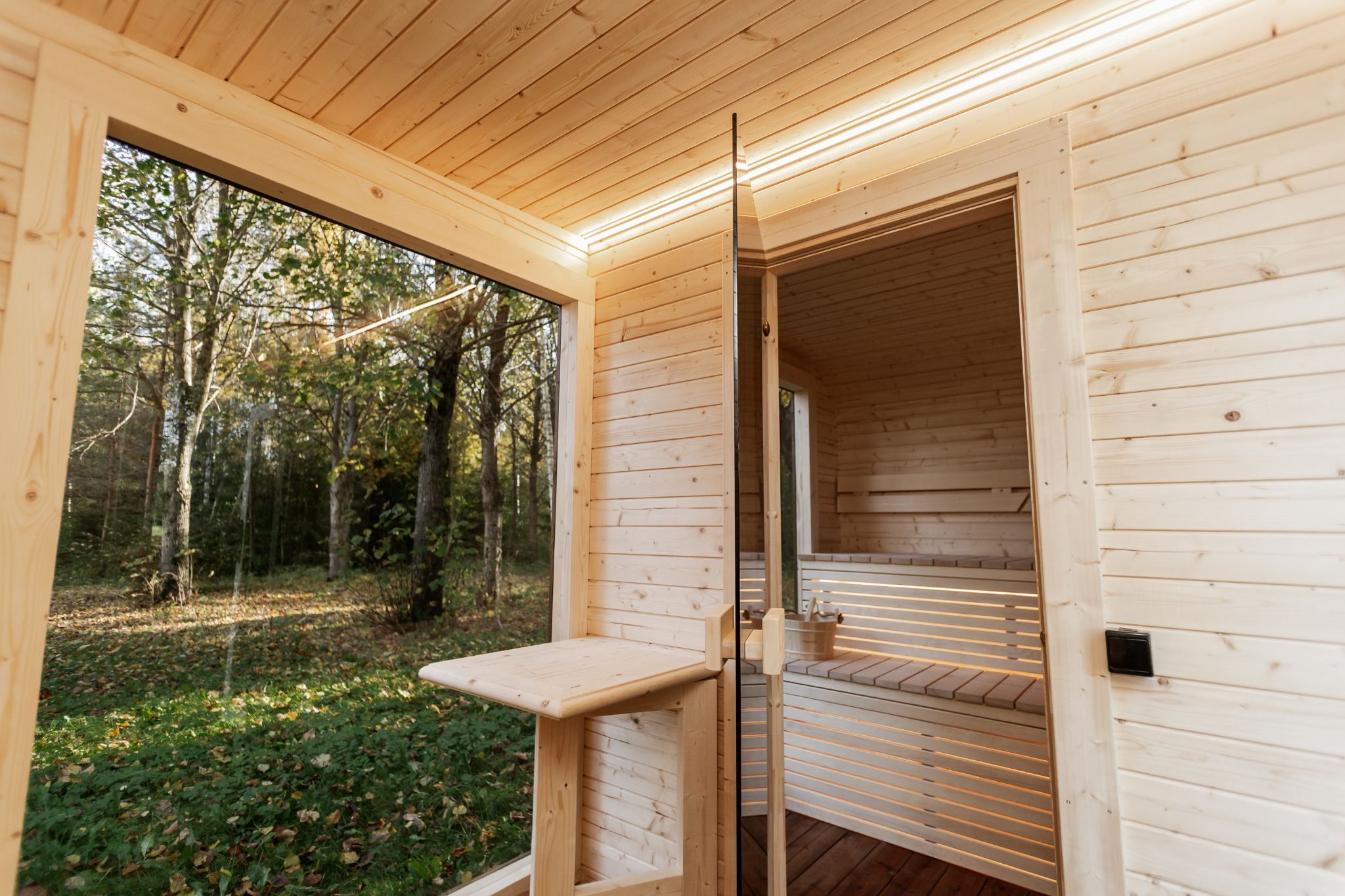 LUX REVERSE sauna s predsieňou 245×400 - 6 Sauna LUX REVERSE s predsieňou 245×400